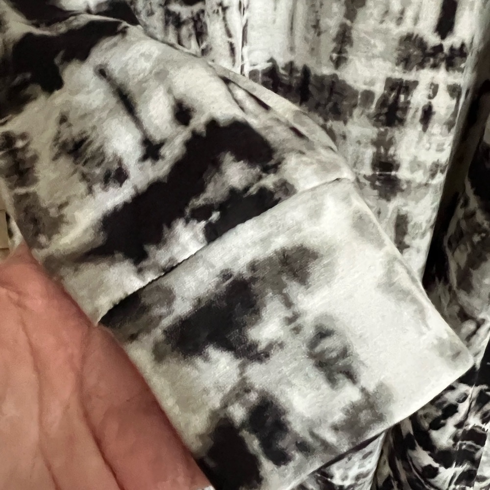 Lularoe XS Emily Dress NWT - Picture 5 of 9